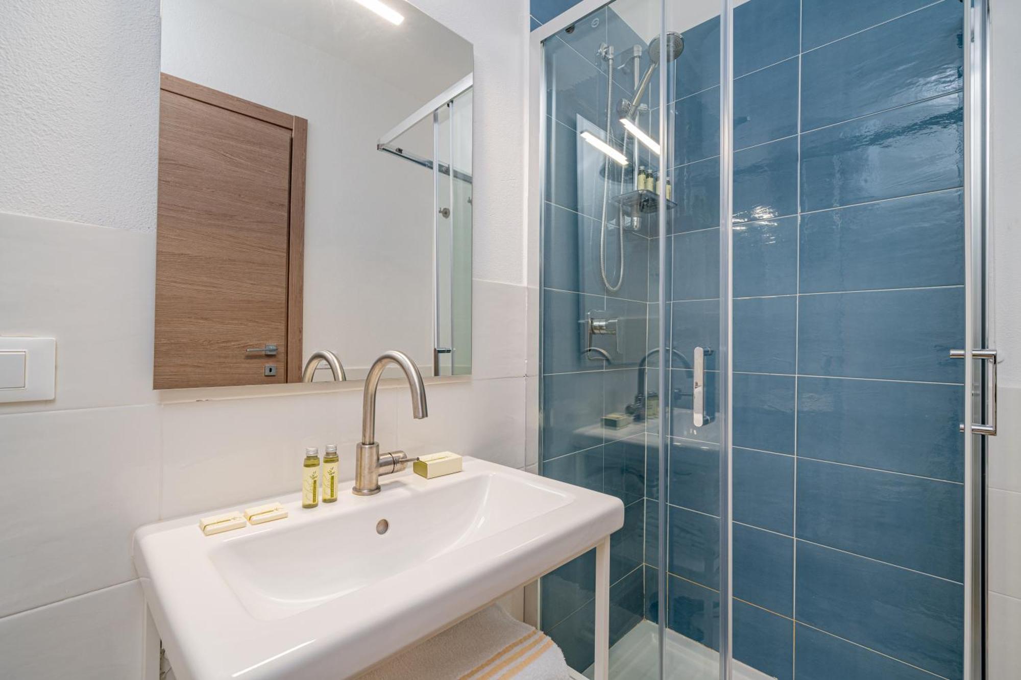Dimore In Residenze Asproni 24 Cagliari Buitenkant foto